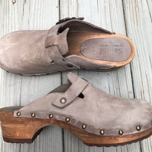 Sanita Kristel Mules